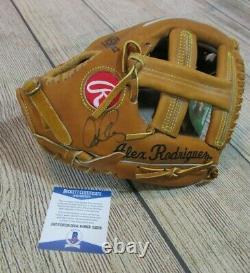 BECKETT Alex Rodriguez Auto Signed Rawlings Heart of Hide Game Model Glove Mitt