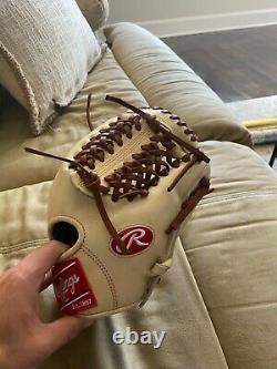 Brand New Rawlings Heart of the Hide Blem 11.75 inch