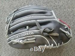 Gently Used Rawlings Heart of the Hide PRO204DCG 11.5 Right-Handed BB Glove