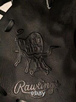 NEW WITH TAGS Rawlings 11.5 inch Heart of The Hide HOH RHT Baseball Glove Maroon