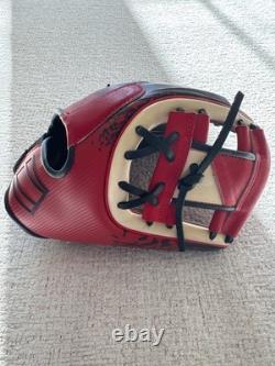 New 11.5 Inch 2026 Rawlings Heart of the Hide REV1X Red Tiger Edition