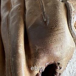 RARE Vintage Rawlings Heart of the Hide Pro-H Baseball Gold Glove Right Read