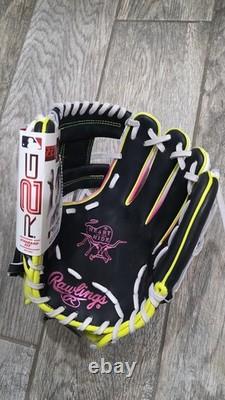 Rawlings 11.5'' The Dub Heart of the Hide R2G Series Glove