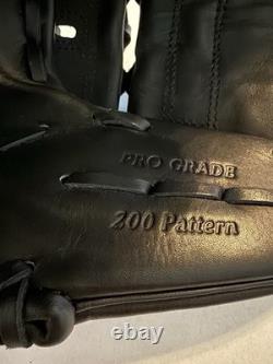 Rawlings 2021 Heart of The Hide Hyper Shell Infield/ Pitcher Left Throw