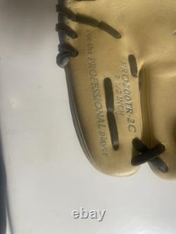 Rawlings 9.5-inch Infield Training Glove, Heart Of The Hide PRO200TR-2C