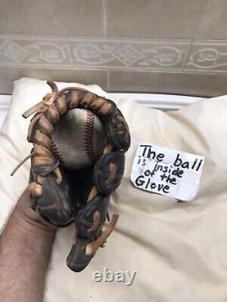 Rawlings Boys Broken In Heart Of The Hide 11.25 Baseball Glove Right H Throw