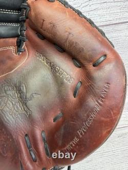 Rawlings Buster Posey Heart of the Hide 34in Catchers Mitt PROCM43BP28