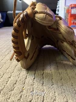 Rawlings Heart Of The Hide Baseball Glove. Tan With Real Leather