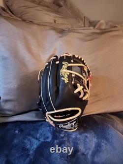 Rawlings Heart Of The Hide Milwaukee Brewers 11.5 RHT