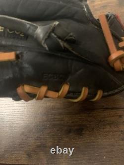 Rawlings Heart Of The Hide Pro1175-9B 11.75 RHT Baseball Glove Fresh Relace