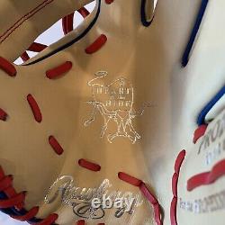 Rawlings Heart of The Hide 11.5 PRO204-2 Ball Glove withTexas Flag Embroidered
