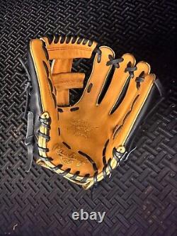 Rawlings Heart of The Hide 11.75 Gold Glove Club January 2024 PRO205W-13TB