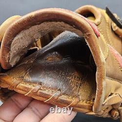 Rawlings Heart of the Hide 11.5 Infield Baseball Glove PROAK2 RHT