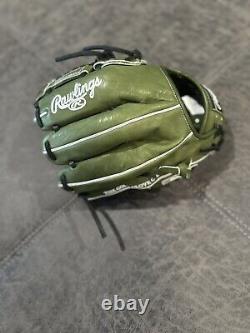 Rawlings Heart of the Hide 11.75 Baseball Glove Right Hand Throw