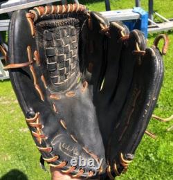 Rawlings Heart of the Hide 11 PRO-701BFBT Black Baseball Glove RHT