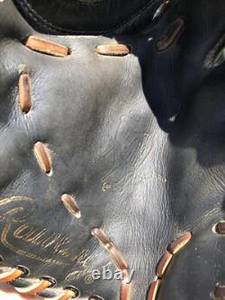 Rawlings Heart of the Hide 11 PRO-701BFBT Black Baseball Glove RHT