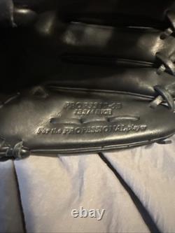 Rawlings Heart of the Hide 12.75 Outfield Glove Black, Right Hand Throw