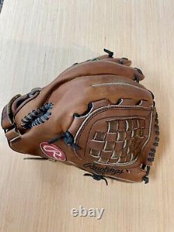 Rawlings Heart of the Hide 13.5 Inch softball series glove. Great Condition