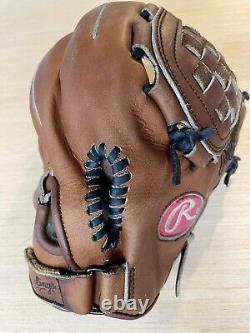 Rawlings Heart of the Hide 13.5 Inch softball series glove. Great Condition