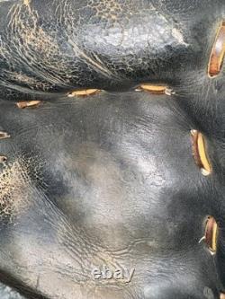 Rawlings Heart of the Hide Baseball Catcher's Mitt 32.5 Right-Handed