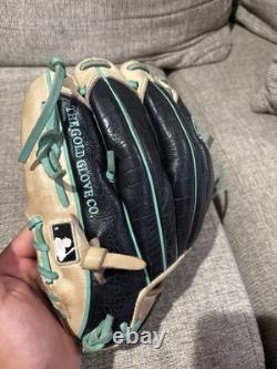 Rawlings Heart of the Hide Baseball Glove