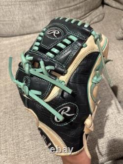 Rawlings Heart of the Hide Baseball Glove
