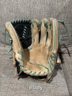 Rawlings Heart of the Hide Baseball Glove