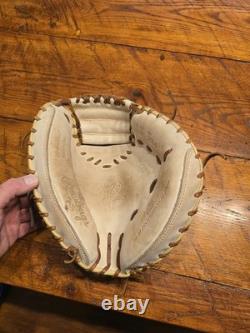 Rawlings Heart of the Hide Catchers Mitt 34-inch