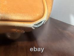 Rawlings Heart of the Hide Coaches Briefcase Carry-on Including Shoulder Strap