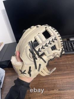 Rawlings Heart of the Hide Japan Edition, Size 11.5