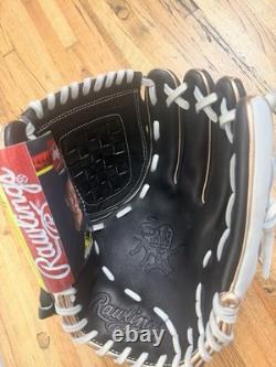 Rawlings Heart of the Hide PRO12ASAS-3BRC 12 Right Hand Throw Glove Black/White
