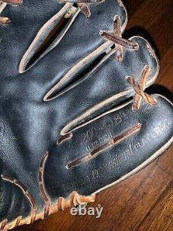 Rawlings Heart of the Hide PRO200-4JBT 11.5 Modified Trapeze Right Hand Throw