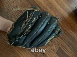 Rawlings Heart of the Hide PRO200-4JBT 11.5 Modified Trapeze Right Hand Throw