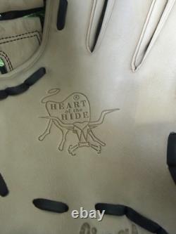Rawlings Heart of the Hide PRO205-30C 11.75 Leather Baseball Glove Beige Black