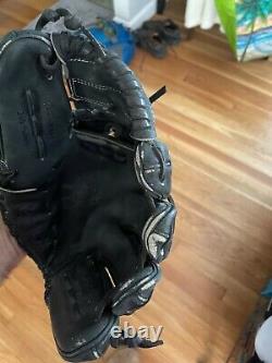 Rawlings Heart of the Hide PRO206-9JB Fielders Glove, Right-Handed Throw Mitt