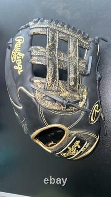 Rawlings Heart of the Hide Paisley Revival GR1FHPN55W baseball glove