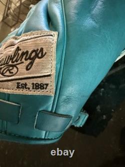 Rawlings Heart of the Hide pitcher/infield baseball glove 11.75 closed back