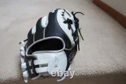 Rawlings NWT R2G Heart of the Hide RHT 11 3/4 Softball Glove Model PROR715SB-2W