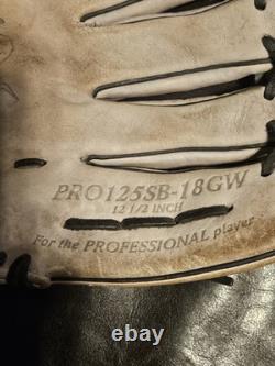 Rawlings PRO125SB-18GW 12.5 Baseball Glove Gold Glove RHT Heart of the Hide