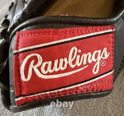 Rawlings PRO12TCB Heart of the Hide Horween 12 Trapeze Baseball Glove RHT Black