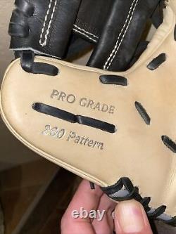 Rawlings PRO200TR-2C 9.5 Heart of The Hide Baseball Infielders Glove RHT