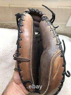 Rawlings PROCM11 32 Heart Of The Hide Baseball Catchers Mitt Right Hand Throw