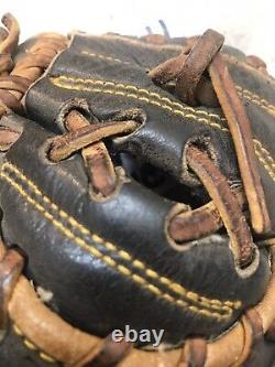 Rawlings PRODC33DCC 32 Heart Of The Hide Baseball Catchers Mitt Right Throw