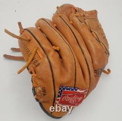 Rawlings RHT Heart of the Hide Black Baseball Glove PRO12F Gold GLove
