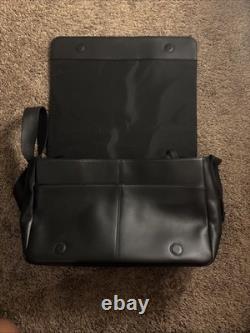 Rawlings heart of the hide Messenger Bag Collectible Amazing Condition