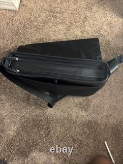 Rawlings heart of the hide Messenger Bag Collectible Amazing Condition
