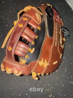 Used Rawlings heart of the hide 1st Base Mit