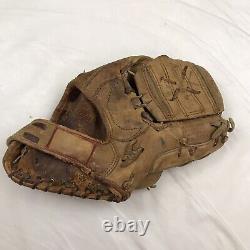 Vintage Rawlings Harvey Haddix The Kitten Baseball Glove/RH HEART OF HIDE