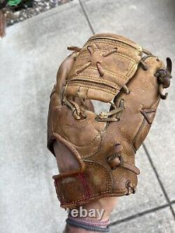 Vintage Rawlings Harvey Haddix The Kitten Baseball Glove/RH HEART OF HIDE 1950's