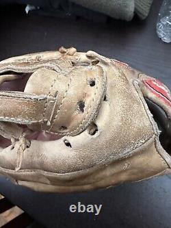 Vintage Rawlings PRO-1000H Right H Made In USA Heart Of The Hide NEEDS REPAIR